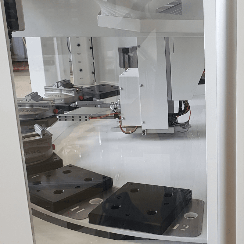 Plateau rotatif et bras de chargement du système automation RC20
